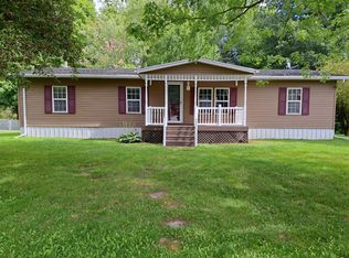 403 S Pine St, Sheridan, MI 48884