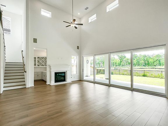 6th image of this home