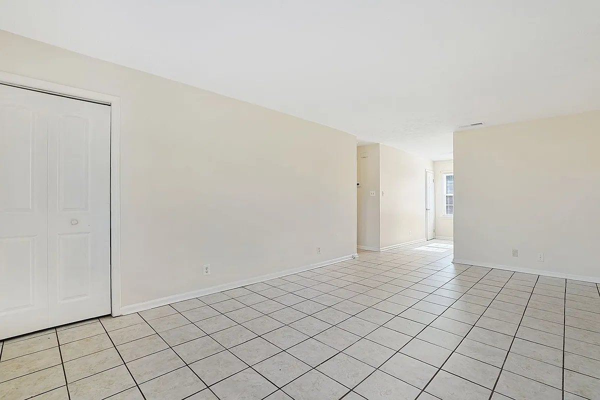 Building Photo - 4051 Shipyard Walk #A