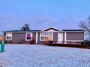 153 Admiral Dr, Gallatin, MO 64640