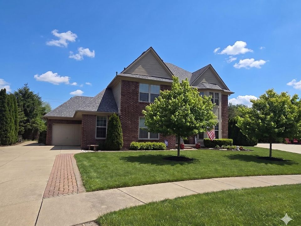 1st image of 59746 Beechwood Dr