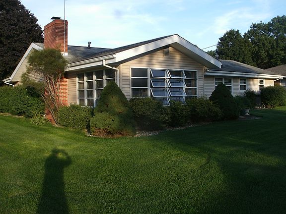 3rd image of 56837 Wedgewood S