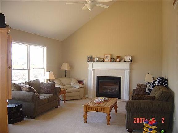4th image of 101 Kennedy Ct