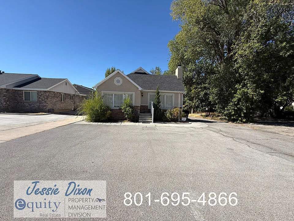 846 S Main St #1