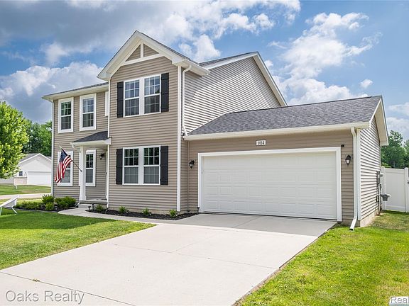 5th image of 1014 Meadow Dr