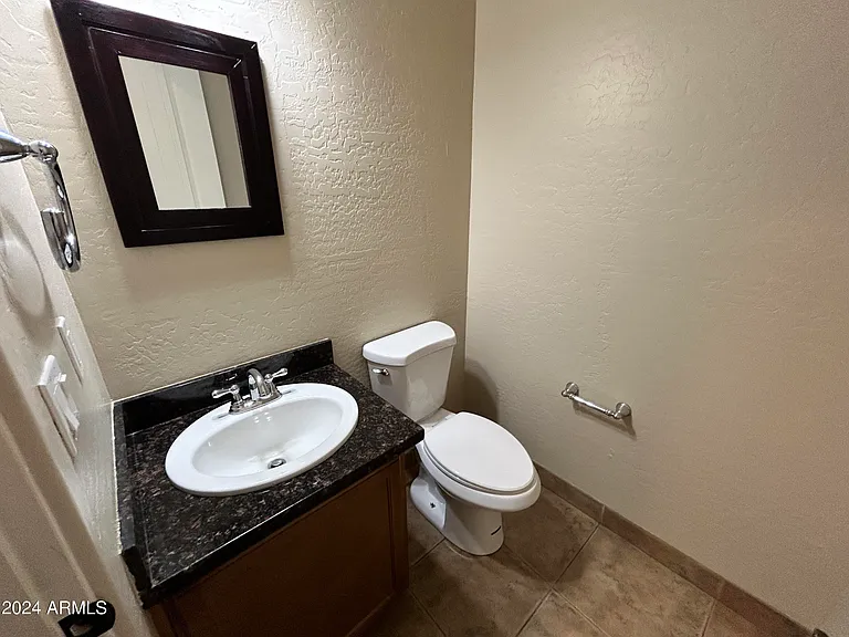 897 E Roma Ave #3 — Photo 10