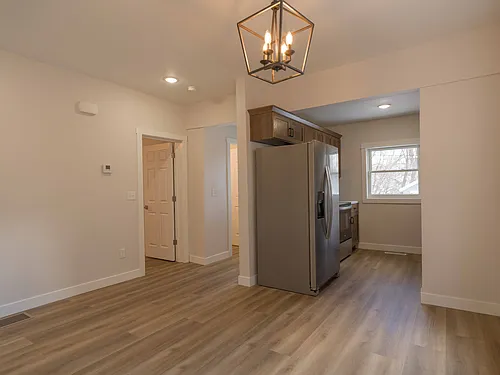 821 Jefferson Ave #3 Photo 1