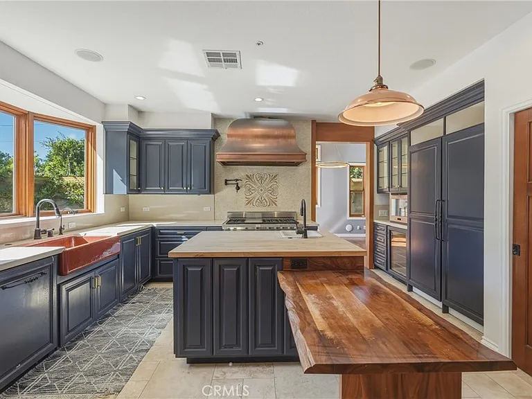 6750 Andover Ln — Photo 3
