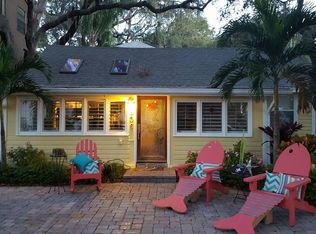 606 Maryland Ave, Crystal Beach, FL 34681