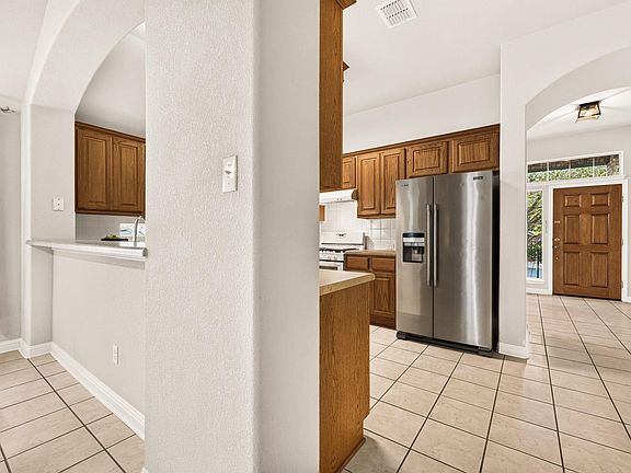 5th image of 10520 Channel Island Dr