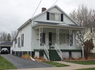 210 Raymond St, Bay City, MI 48706