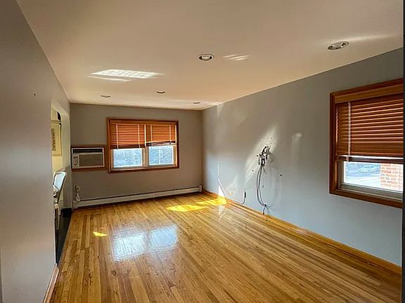 5th image of 8815 16th Ave Floor 3
