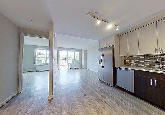 3rd image of 17802 Hillside Ave APT 308