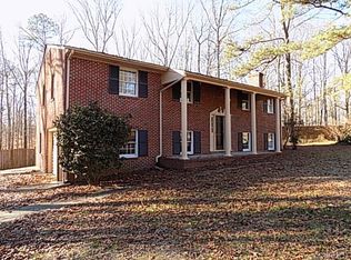 15040 Horseshoe Bend Dr, Chester, VA 23831