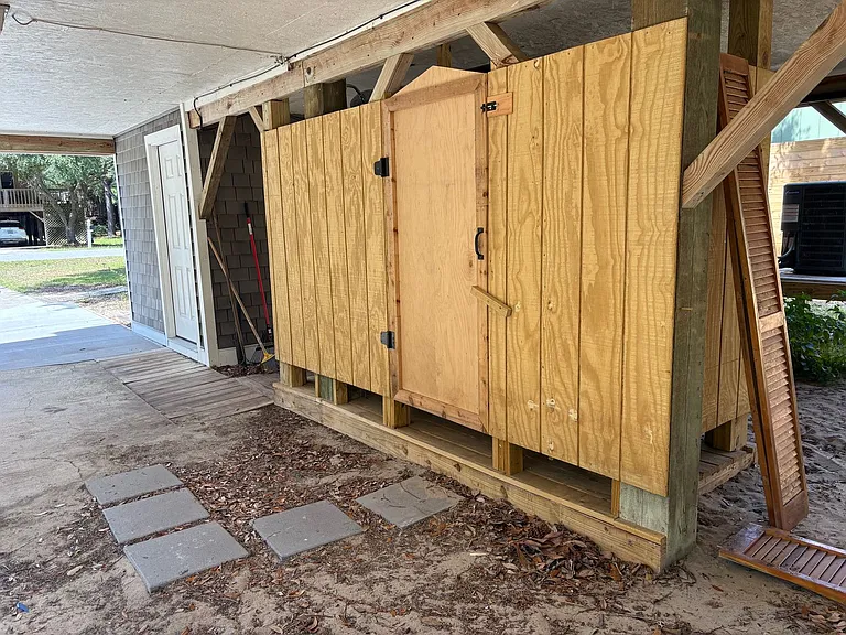 1005 Indian Dr — Photo 13