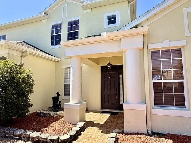 4 bed, 3.5 bath, 2727 sqft, $2,950 — Photo 4