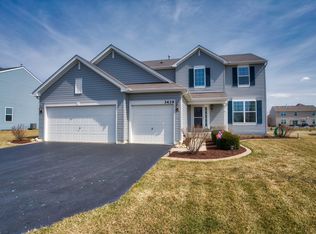 3439 Ayres Dr, Aurora, IL 60506