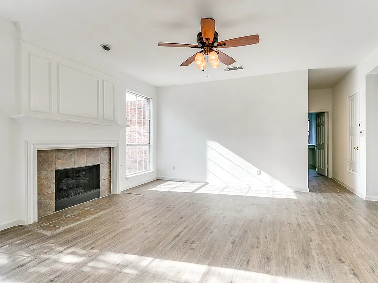 1925 Sunrise Trl — Photo 6