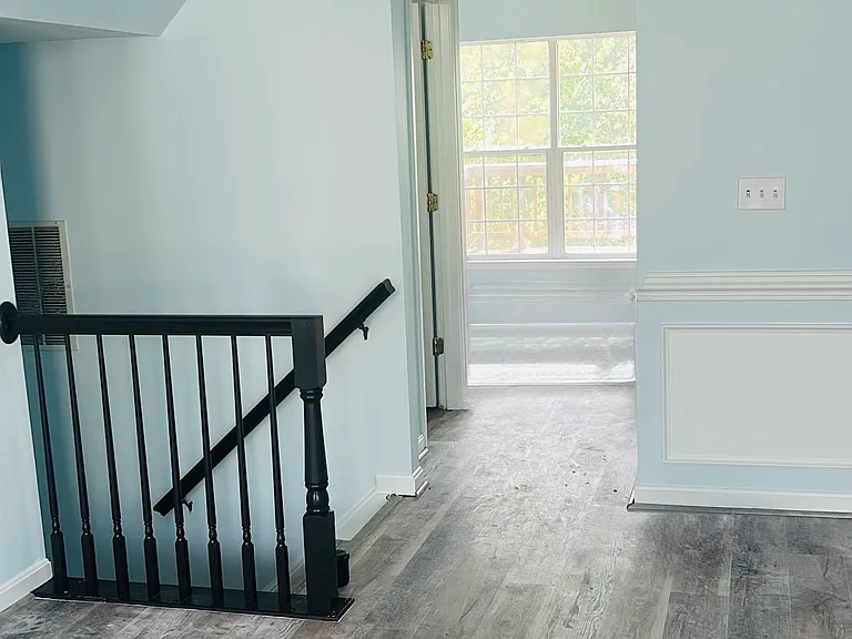 206 Raynar Ct — Photo 11