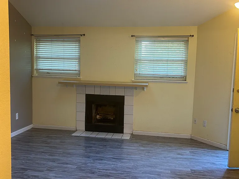 5540 Stonewall Pl #13 — Photo 6
