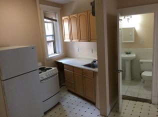 65 Park Dr APT 14, Boston, MA 02215