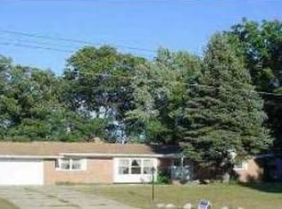 3462 Assumption Dr NE, Grand Rapids, MI 49525
