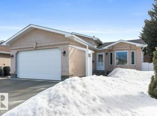58 Dorchester Dr, Saint Albert, AB T8N 5T6