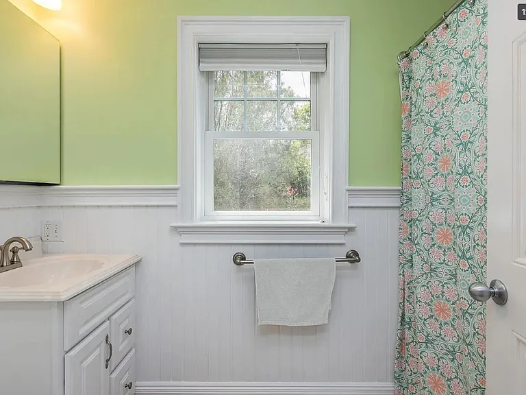 18 Taylor St — Photo 9
