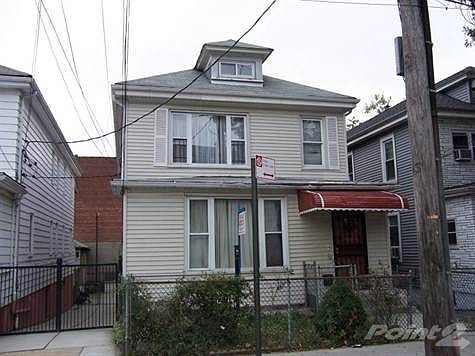 2nd image of 772 E 222nd St