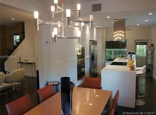 1053 SW 22nd St, Miami, FL 33129