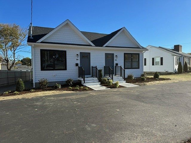1st image of 80-82 Wayside Dr #80