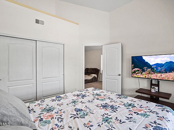 5th image of 12633 Paseo Rosannie Ave