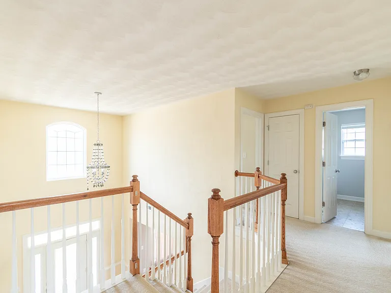 3212 Hearring Way — Photo 11