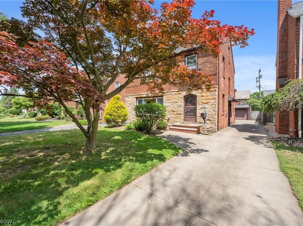 3889 Grenville Rd, University Heights, OH 44118