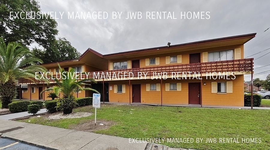 1st image of 1035 Arco Dr #3