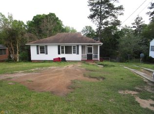 2117 Knightsbridge Rd, Macon, GA 31211