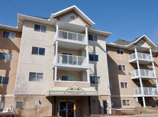 17467 98a Ave NW #413, Edmonton, AB T5T6E9