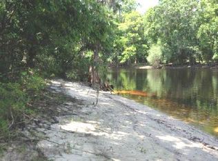 21 SE Wild Turkey Rd, Branford, FL 32008