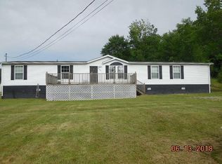 127 Joe Cooper Farm Rd, White Oak, WV 25989