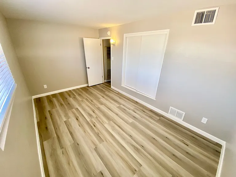 11111 W Greer Ave — Photo 18