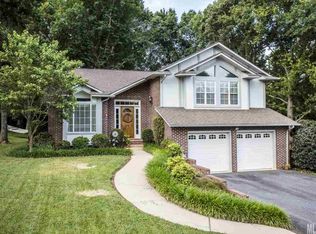 3326 46th Avenue Ln NE, Hickory, NC 28601