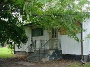 9501 Crabb Rd, Temperance, MI 48182