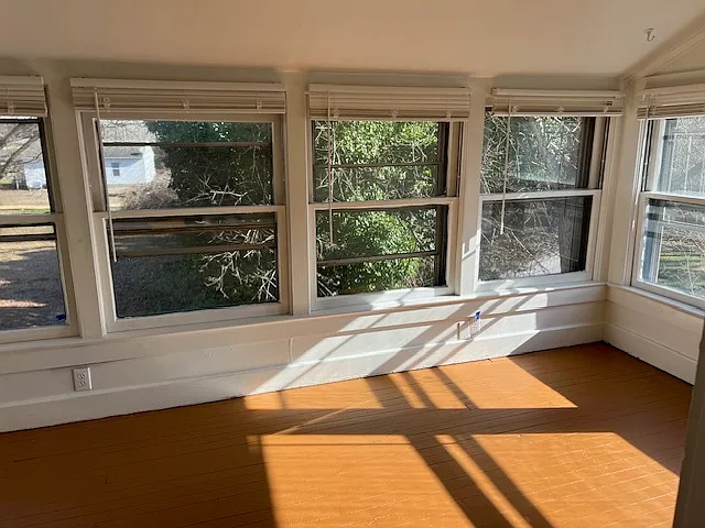 203 East Main Street - APT B — Photo 1