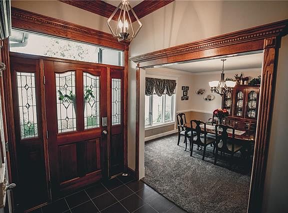 4th image of 1325 Wellington Way