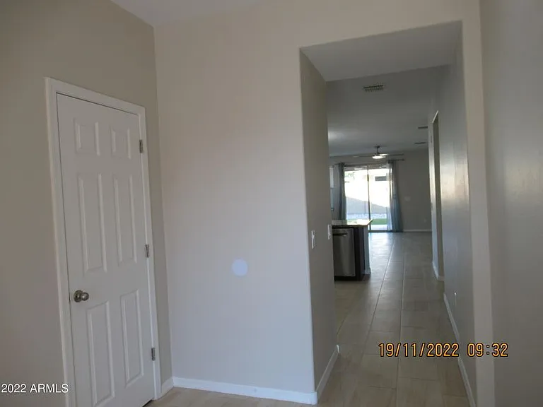 8530 W Flynn Ln — Photo 6
