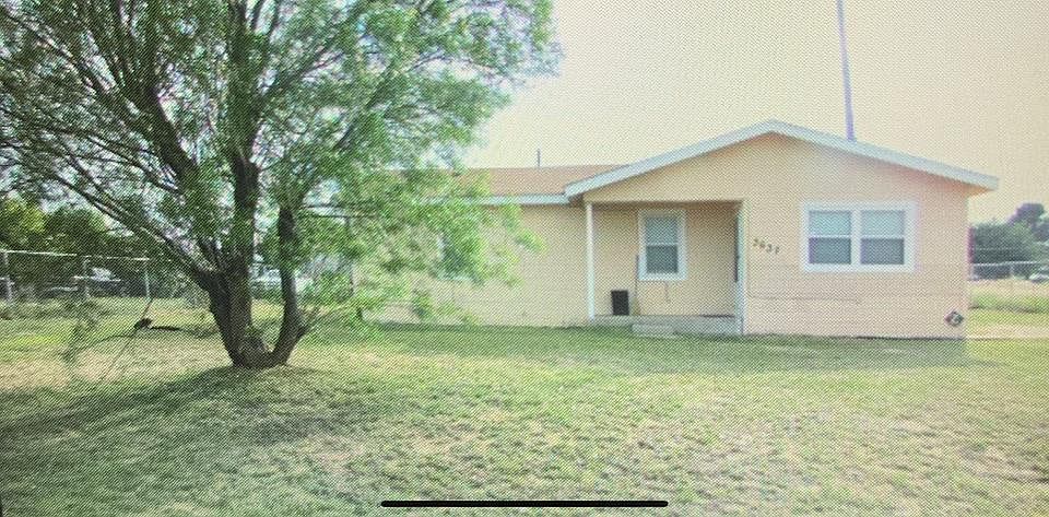 1st image of 3637 N Mercedes Ave