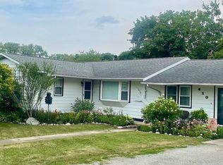 410 N 7th Ave, Hoopeston, IL 60942