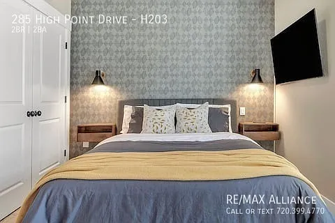 285 High Point Dr #H-203 — Photo 31
