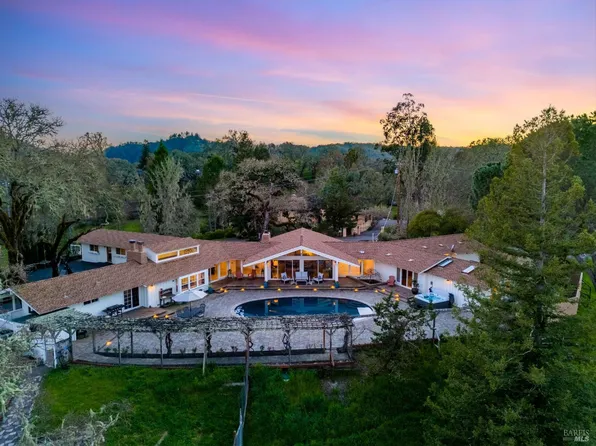 10104 Loch Haven Drive, Santa Rosa, CA 95404
