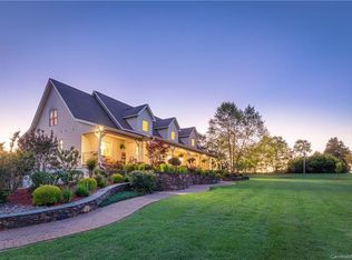 2701 Saint James Church Rd, Newton, NC 28658